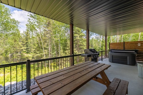 Photo aérienne - 390 Ch. Joseph-Tremblay, Rivière-Rouge, QC 