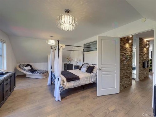 Chambre à coucher principale - 19 Av. Des Buses, Saint-Sauveur, QC 