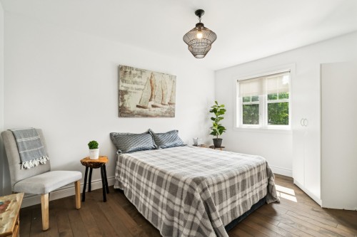 Chambre à coucher - 19 Av. Des Buses, Saint-Sauveur, QC 