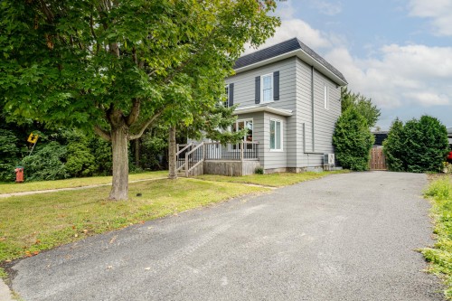 Façade - 1096 Rue Notre-Dame, Chambly, QC 