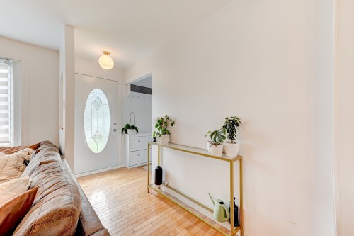 4530 Rue Donat — photo 3