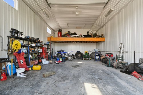 Garage - 5 Rue Labrie, Saint-Cyprien-De-Napierville, QC 