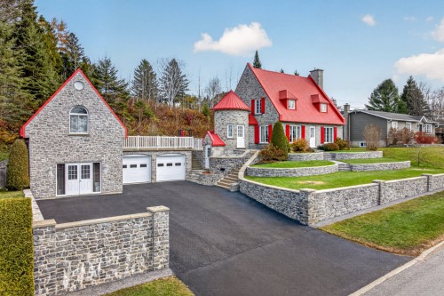 313 Av De La Colline — photo 3