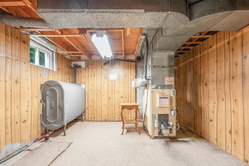 Rangement - 23 Ch. Brooks, Low, QC 