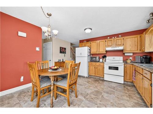 16 Briarlea Dr, Moncton, NB 