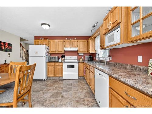 16 Briarlea Dr, Moncton, NB 