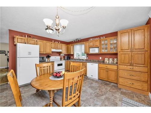 16 Briarlea Dr, Moncton, NB 