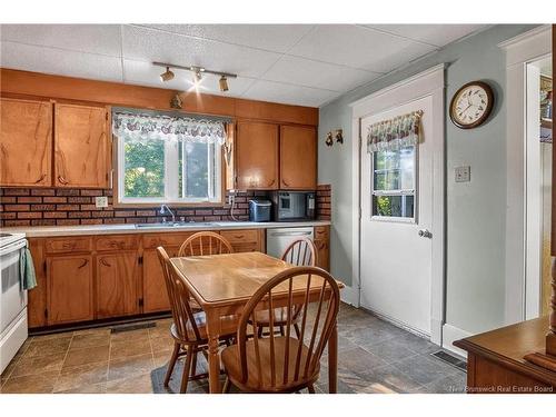 28 Marr Rd, Rothesay, NB 