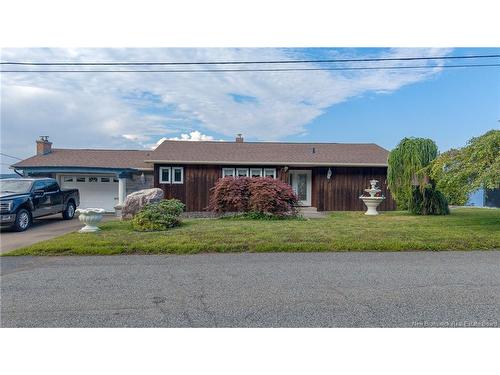 127 Bay Crescent Dr, Saint John, NB 