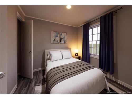 31 Emerald Cres, Moncton, NB 