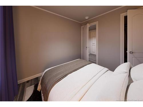 31 Emerald Cres, Moncton, NB 