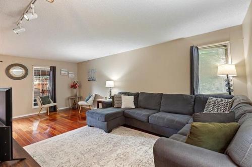 356 Kroeker Ave, Steinbach, MB 