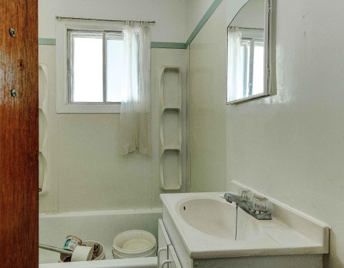 Salle de bains - 29 Rue Edwards, Noyan, QC 