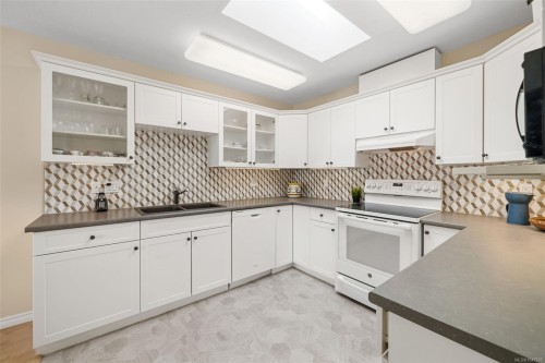 #403-275 First St, Duncan, BC 