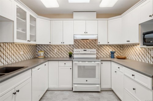 #403-275 First St, Duncan, BC 