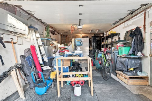 Garage - 2735 Rue Cornwall, Longueuil (Saint-Hubert), QC 