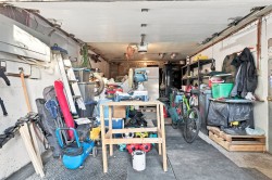 Garage - 