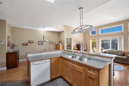 #48-2300 Murrelet Dr, Comox, BC 