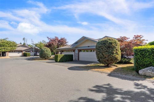 #48-2300 Murrelet Dr, Comox, BC 
