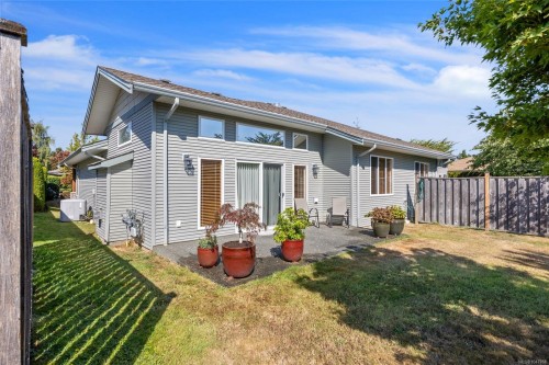 #48-2300 Murrelet Dr, Comox, BC 