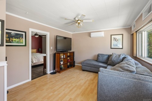 460 Bundock Ave, Duncan, BC 