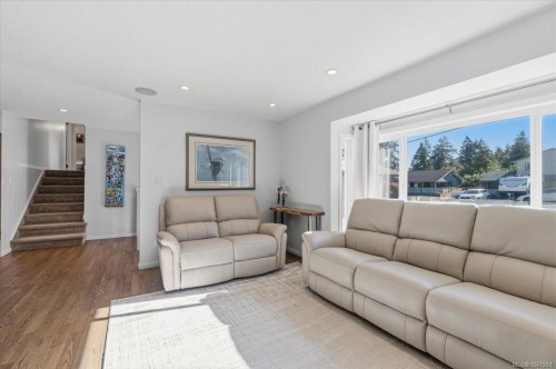 5579 Clipper Dr, Nanaimo, BC 