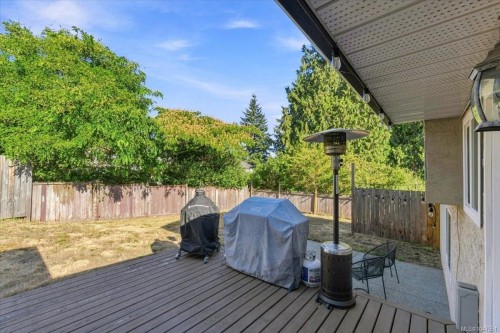5579 Clipper Dr, Nanaimo, BC 