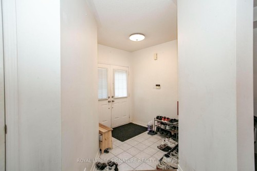 941 Mandolin Place, Mississauga, ON 