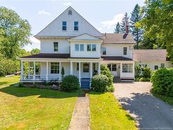 8 Gordon ST  Sussex, NB E4E 1Z4