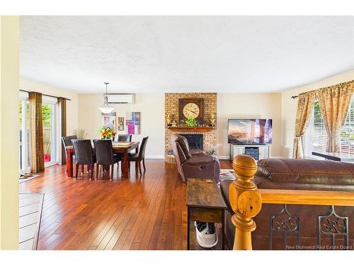 23 Pointe Aux Renards, Dieppe, NB 