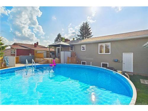 23 Pointe Aux Renards, Dieppe, NB 