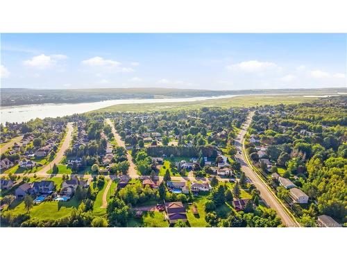 23 Pointe Aux Renards, Dieppe, NB 