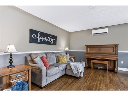 65 Meadow Ave, Hampton, NB 