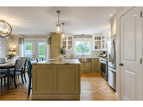 27 Runnymede Dr, Quispamsis, NB 