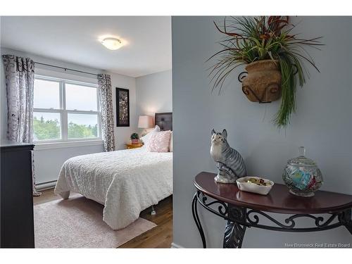 27 Runnymede Dr, Quispamsis, NB 