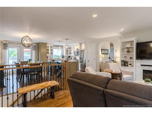 27 Runnymede Dr, Quispamsis, NB 