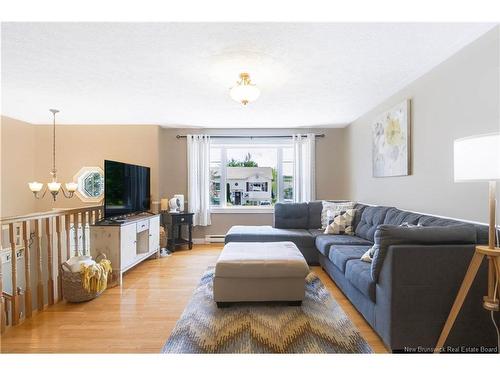 41 Rebecca Dr, Fredericton, NB 