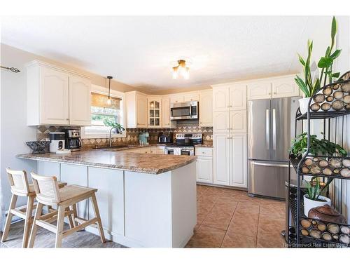 41 Rebecca Dr, Fredericton, NB 