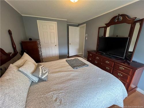 110 Dougnorth St, Fredericton, NB 