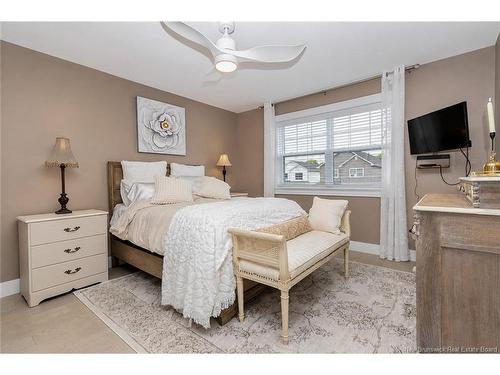 159 Bramble Wy, Fredericton, NB 