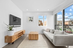 1-123 7e Avenue  Montréal (Lasalle), QC H8P 2M2