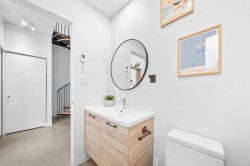 Master Bathroom - 