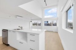 Kitchen - 