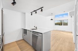 Kitchen - 
