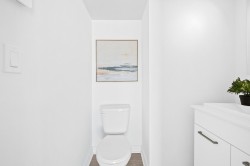 Powder room - 