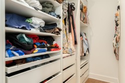 Closet - 