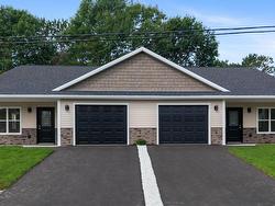 17 Sunset Lane   Valley  Valley, NS B6L 4J9