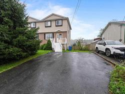 193 Greenwood Avenue  Timberlea, NS B3T 1H9