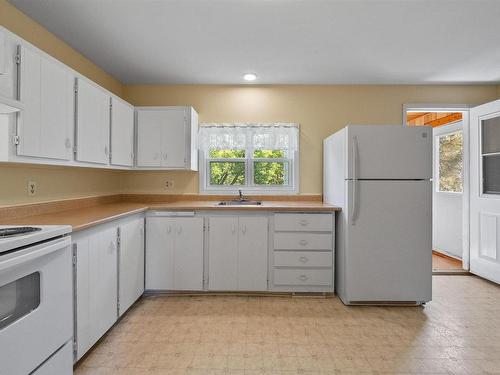 699 Marsh Road, Thorburn, NS 