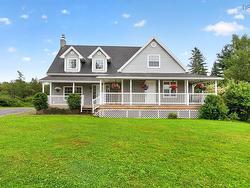 154 Garden Road  Belnan, NS B2S 2N3